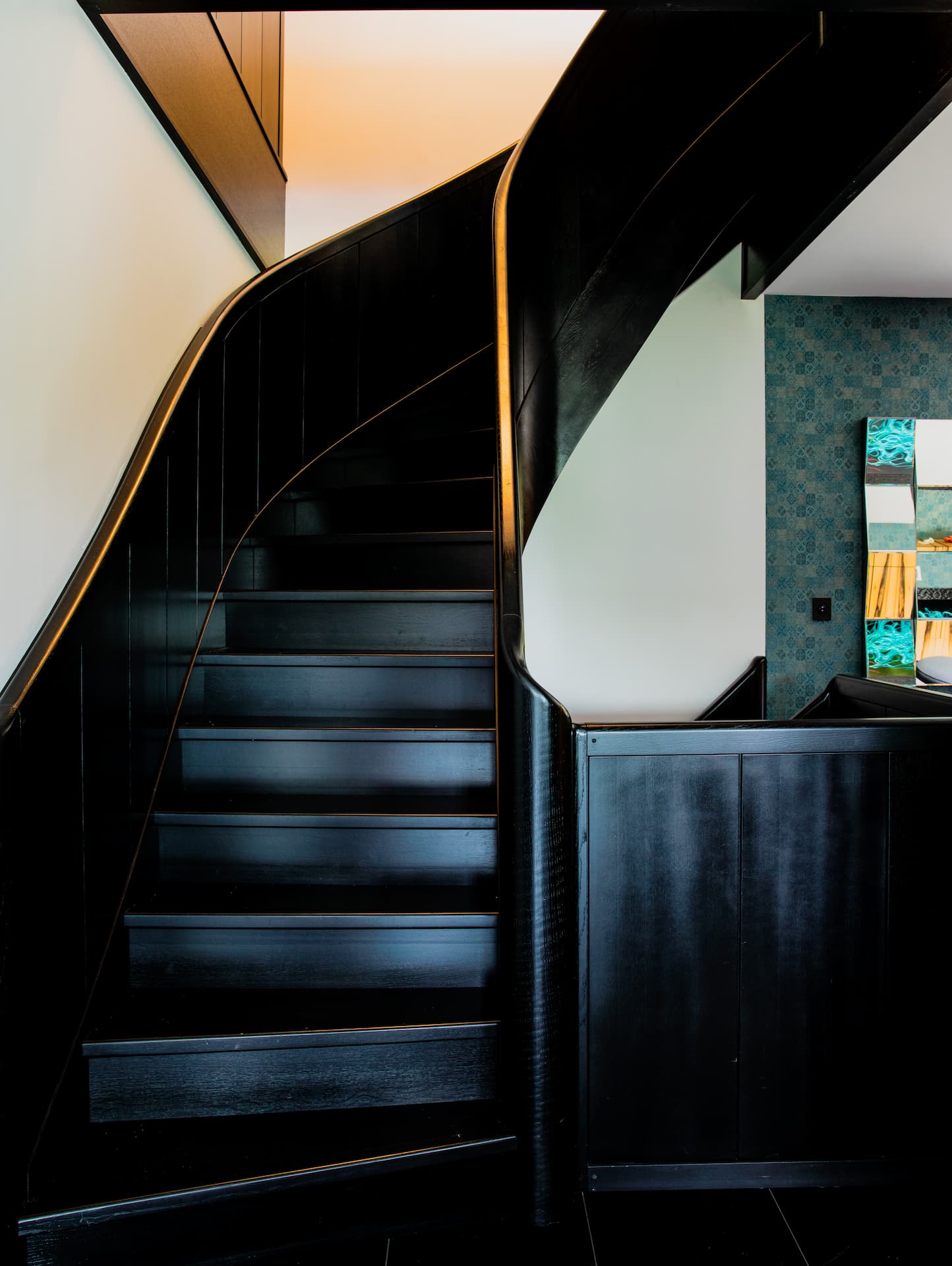 Création et pose d'un escalier en bois massif